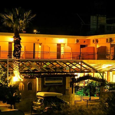 Hotel Galaxias Agioi Pandes Екстер'єр фото